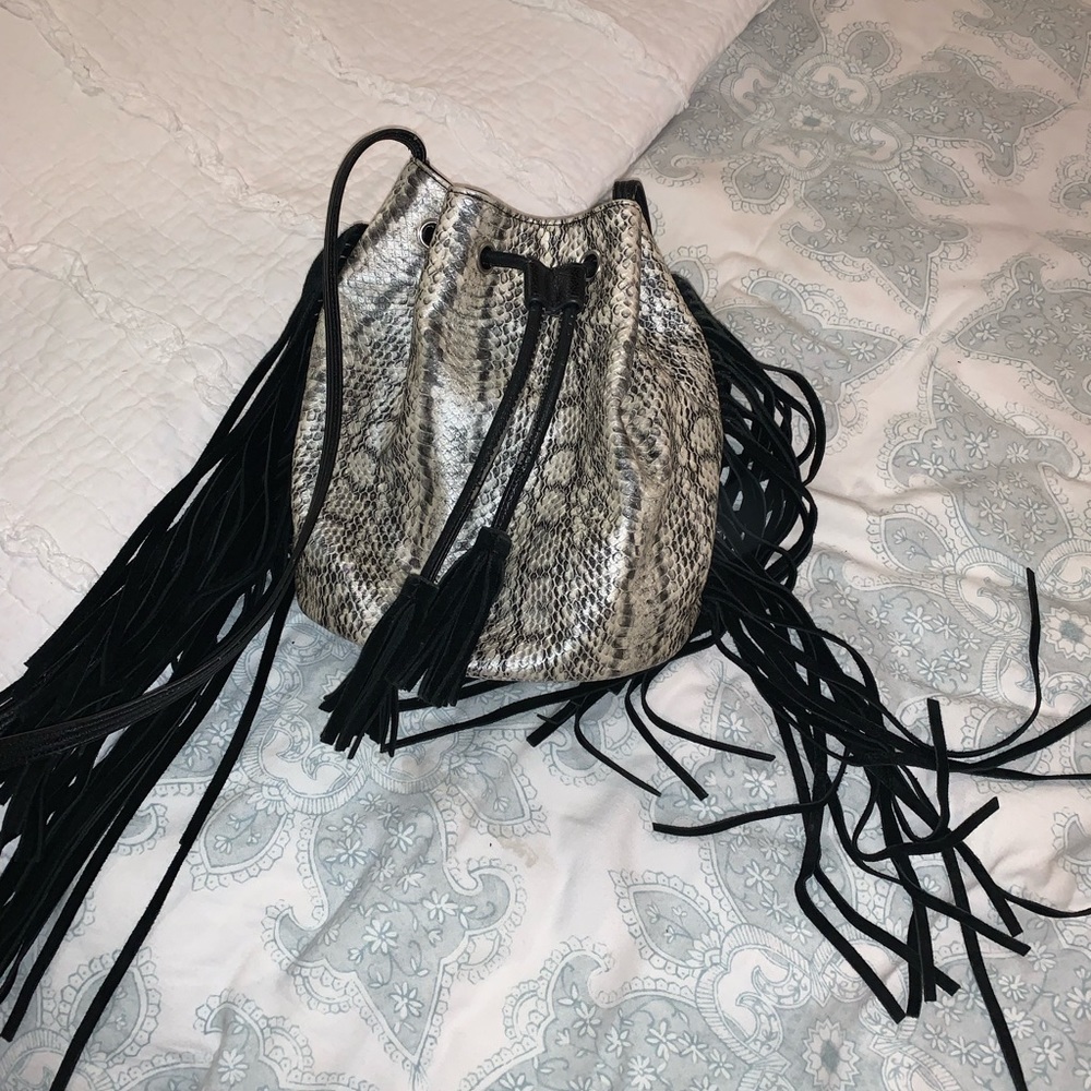 BCBG SNAKESKIN FRINGE TASSEL BUCKET BAG